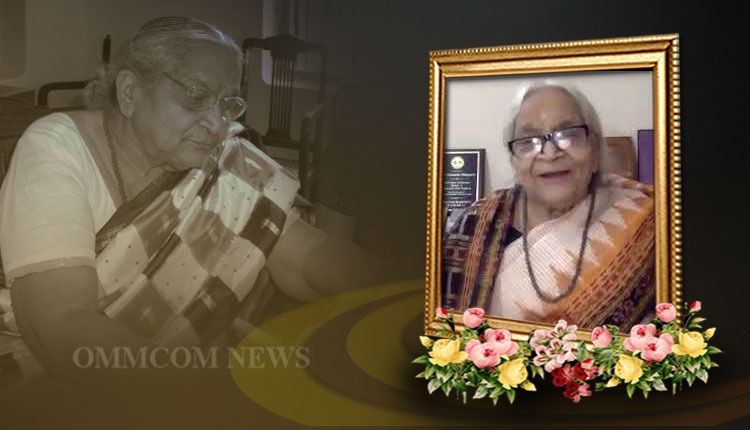 Eminent Litterateur Manorama Mohapatra Passes Away Odisha