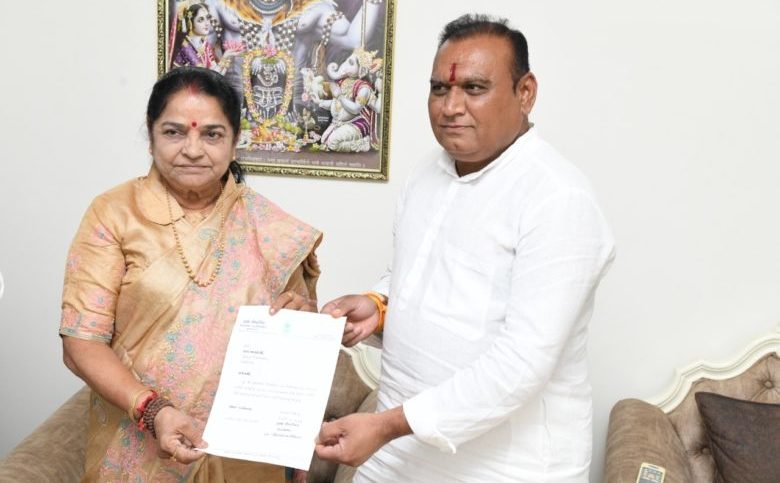 Congress Mla Resigns From Gujarat Assembly Nation