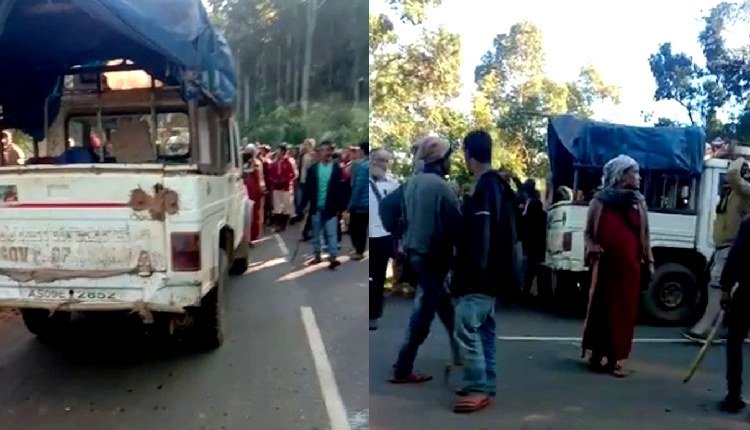 Four killed in a police firing at the Assam-Meghalaya border