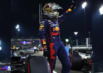 Max Verstappen wins 2022 F1 finale in Abu Dhabi