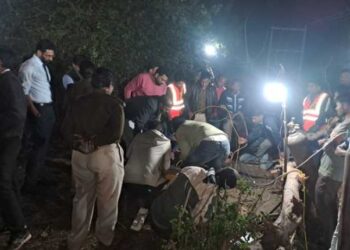 6-yr-old falls into borewell in MP, rescue operation underway