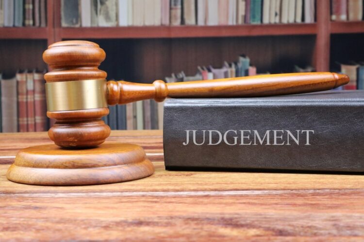 Death sentence for ex-official in Iran