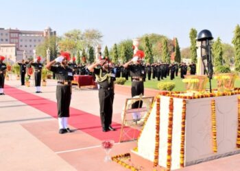 Lt Gen Amardeep Singh Bhinder relinquishes as South Western Army Commander.