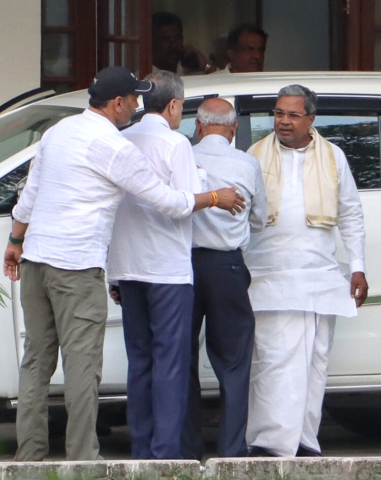New Delhi: Congress leader Siddaramaiah arrives at the residence of party president Mallikarjun Kharge for a meeting, in New Delhi, Tuesday, May 16, 2023. (Photo: Wasim Sarvar/IANS)