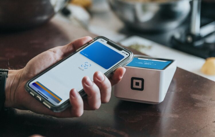 Apple Pay.