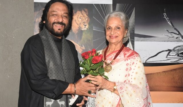 Big B pens foreword for Roopkumar Rathod's photo book