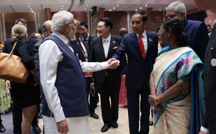 New Delhi: President Droupadi Murmu, Prime Minister Narendra Modi, Indonesian President Joko Widodo, Republic of Korea President Yoon Suk Yeol and other delegates at the Gala Dinner during the G20 Summit, in New Delhi, on Saturday, September 09, 2023.(Photo: IANS/Instagram/@narendramodi)
