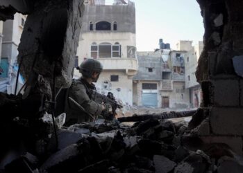 (231226) -- BEIJING, Dec. 26, 2023 (Xinhua) -- This photo released by the Israel Defense Forces (IDF) on Dec. 25, 2023 shows Israeli troops conducting military operations in the southern Gaza Strip city of Khan Younis. (Xinhua)