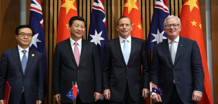 Prime Minister and Andrew Robb signing the Free Trade Agreement with Chinese President Xi and Minister for Commerce Gao Hucheng