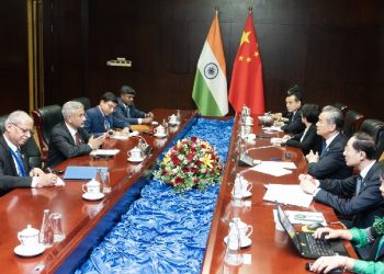 EAM Jaishankar tells Chinese FM