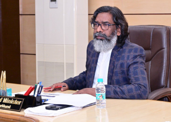 Ranchi: Jharkhand Chief Minister Hemant Soren chairs a high-level meeting with the Principal Secretary and Secretaries of various departments at the Secretariat in Ranchi on Monday, December 2, 2024. (Photo: IANS)