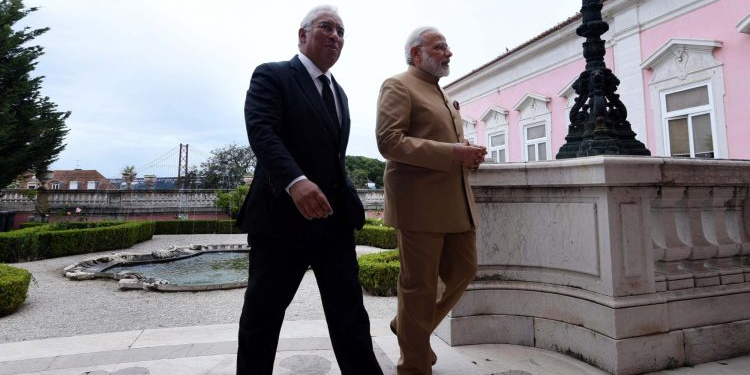 Lisbon: Prime Minister Narendra Modi meets Portuguese counterpart Antonio Costa in Lisbon, Portugal on June 24, 2017. (Photo: IANS/PIB)