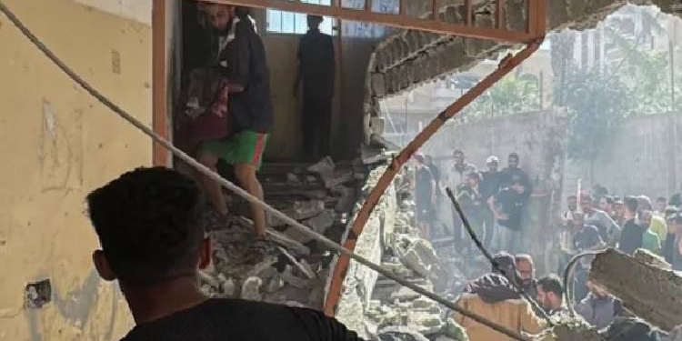 30 Palestinians Killed
