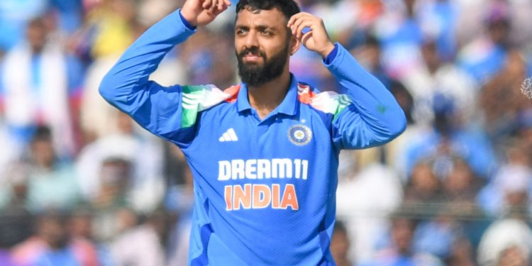 Cuttack: India's Varun Chakaravarthy reacts during the second ODI match between India and England at Barabati Stadium in Cuttack on Sunday, February 9, 2025. (Photo: IANS/Abhijit Addya)