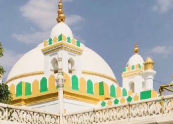 Aurangzeb Grave