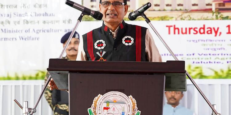 Peren: Union Agriculture and Farmers Welfare Minister Shivraj Singh Chouhan attends the inauguration of the Administrative cum Academic Block and Farmers Fair in Jalukie, Peren district, Nagaland on Thursday, May 15, 2025. (Photo: IANS)