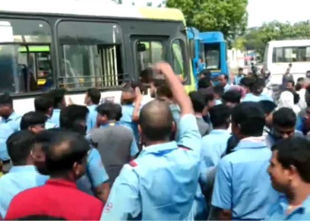 AMA Bus Staff Protest