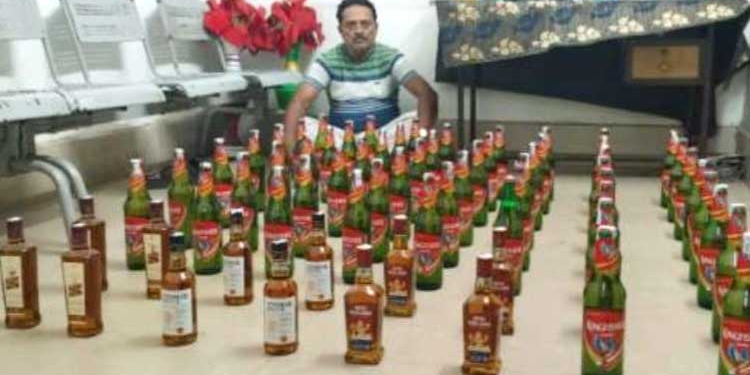 Foreign Liquor Seized