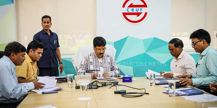 Minister Reviews CRUT Progress