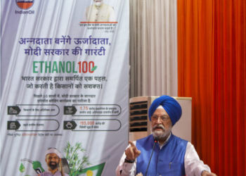 New Delhi : Union Minister for Petroleum and Natural Gas Hardeep Singh Puri during the launch of 'Ethanol-100', in New Delhi on Friday, March 15, 2024. (Photo: IANS/Wasim Sarvar)
