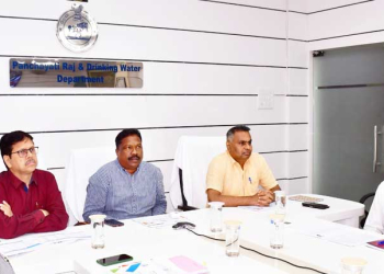 Minister Naik
