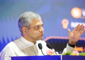 New Delhi:  Union Minister Ashwini Vaishnaw speaks during the release of the report on ‘Roadmap for AI for Viksit Bharat: An Opportunity for Accelerated Economic Growth’ at the NDMC Convention Centre in New Delhi on Monday, September 15, 2025. (Photo: IANS/Prem Nath Pandey)