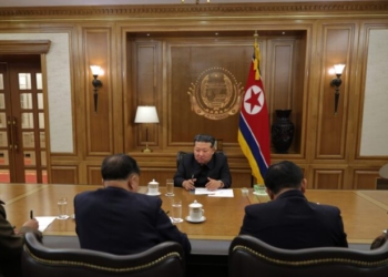 김정은, 핵물질·핵무기생산 관련 중요협의회 지도