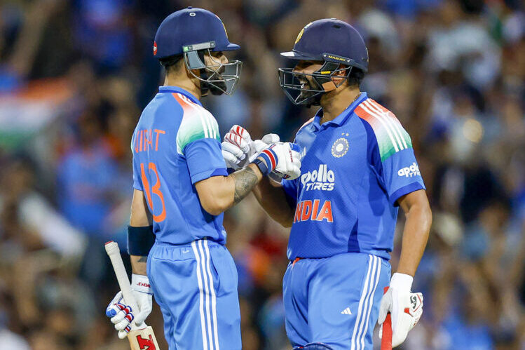 Sydney: India’s Virat Kohli and Rohit Sharma celebrate their team’s win after the third ODI against Australia at the Sydney Cricket Ground, in Sydney, on Saturday, October 25, 2025. (Photo: IANS)