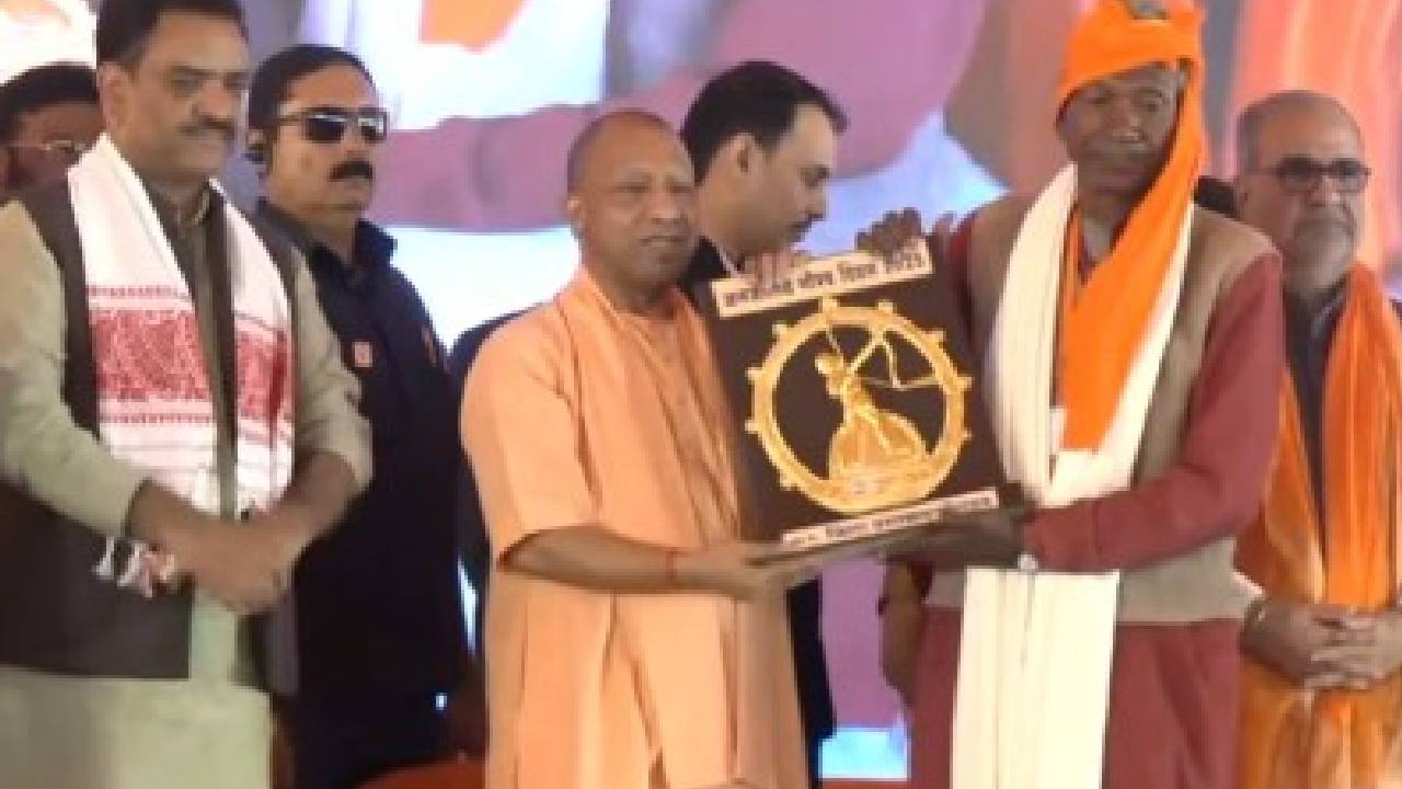 CM Yogi