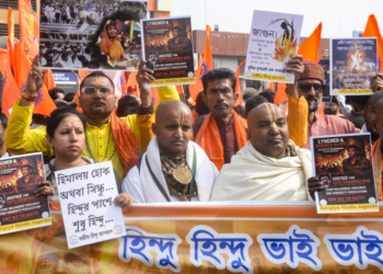 Kolkata: Members of Bangiya Hindu Jagran take part in a protest march towards the Bangladesh Deputy High Commission, protesting alleged violence against minorities in neighbouring Bangladesh, in Kolkata on Tuesday, December 23, 2025. (Photo: IANS)