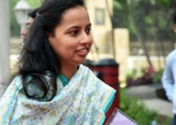 Aditi Tatkare, Maharashtra Minister