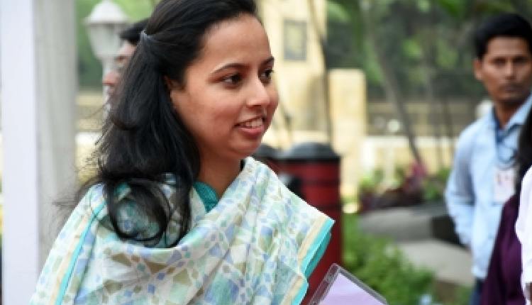 Aditi Tatkare, Maharashtra Minister