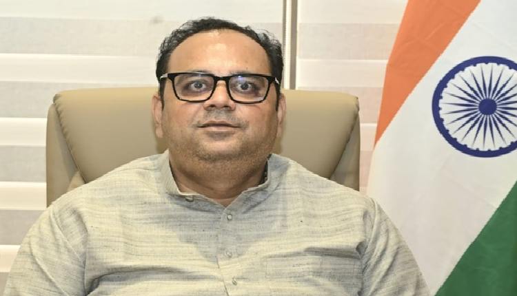 Delhi: 28 Buses Carrying Goods Impounded; 3,970 Pollution Challans Issued In A Day