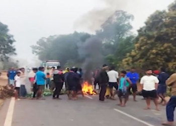 Locals Block Road In Khordha