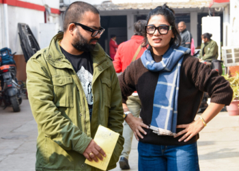 Lucknow: Folk singer Neha Singh Rathore arrives at Hazratganj police station to record her statement in connection with a case related to an alleged objectionable comment on the Pahalgam terror attack, in Lucknow on Monday, January 19, 2026. (Photo: IANS)