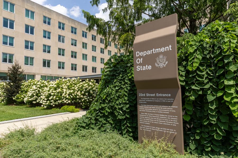 US Raises Bahrain, Qatar Advisories Amid Iran Conflict