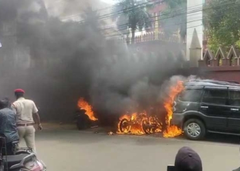 Fire Breaks Out Near Orissa HC