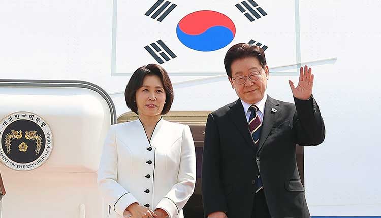 S. Korean President Departs For India, Summit Talks With Pm Modi On Monday