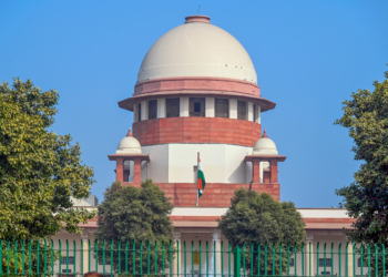 New Delhi: A general view of the Supreme Court of India standing tall under a clear sky, in New Delhi, Monday, January 05, 2025. (Photo: IANS/Deepak Kumar)