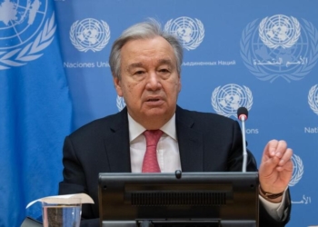 Secretary-General António Guterres briefs reporters on his priorities for 2022.  

”The problems we face were created by humanity. That means humanity can solve them… We must restore human dignity and human decency… For an organization built in the aftermath of World War, in the wake of unprecedented genocide, we have an obligation to speak up and act to put out the fire”, said the Secretary-General.
