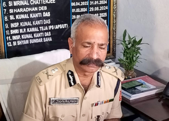 Malda: Additional Director General of Police, North Bengal, K Jayaraman addresses the media on the recent violence incident, stating that 35 people have been arrested and 19 cases registered, in Malda on Friday, April 3, 2026. (Photo: IANS)