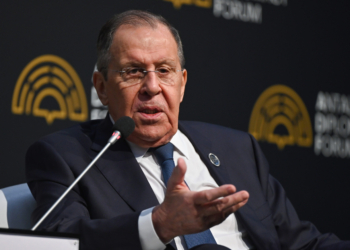 Antalya: Russian Foreign Minister Sergei Lavrov delivers a speech at a panel discussion during the Antalya Diplomacy Forum in Antalya, Türkiye on Saturday, April 18, 2026. The 5th edition of the forum, hosted by the Turkish Foreign Ministry, is being held from April 17 to 19 under the theme Mapping Tomorrow, Managing Uncertainties. (Xinhua via IANS)