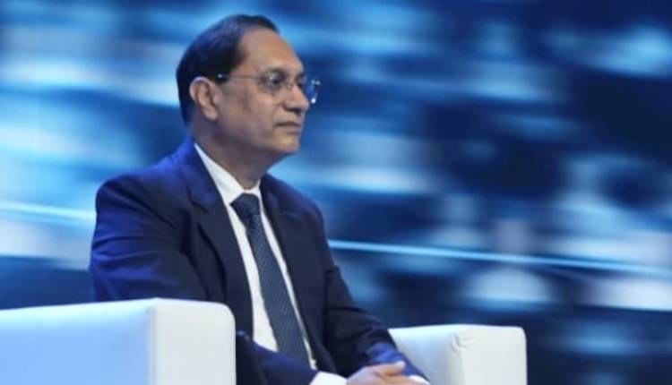 Technology Is Reshaping Trading, Distribution And Advice: SEBI Chairman