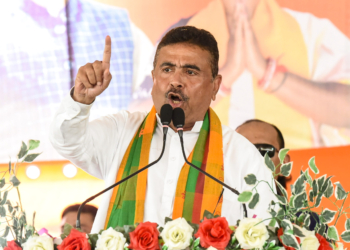 Purulia: BJP leader and Leader of Opposition in the West Bengal Assembly Suvendu Adhikari addresses an election rally in support of BJP candidates ahead of the West Bengal Assembly election at Pathorkata in Manbazar area of Purulia district on Thursday, April 16, 2026. (Photo: IANS)