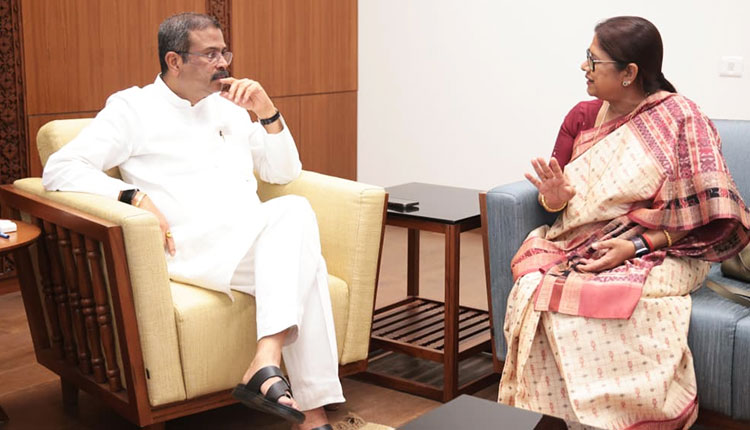 Union Minister Dharmendra Pradhan - Dr. Silpi Sahoo, SAI International Chairperson