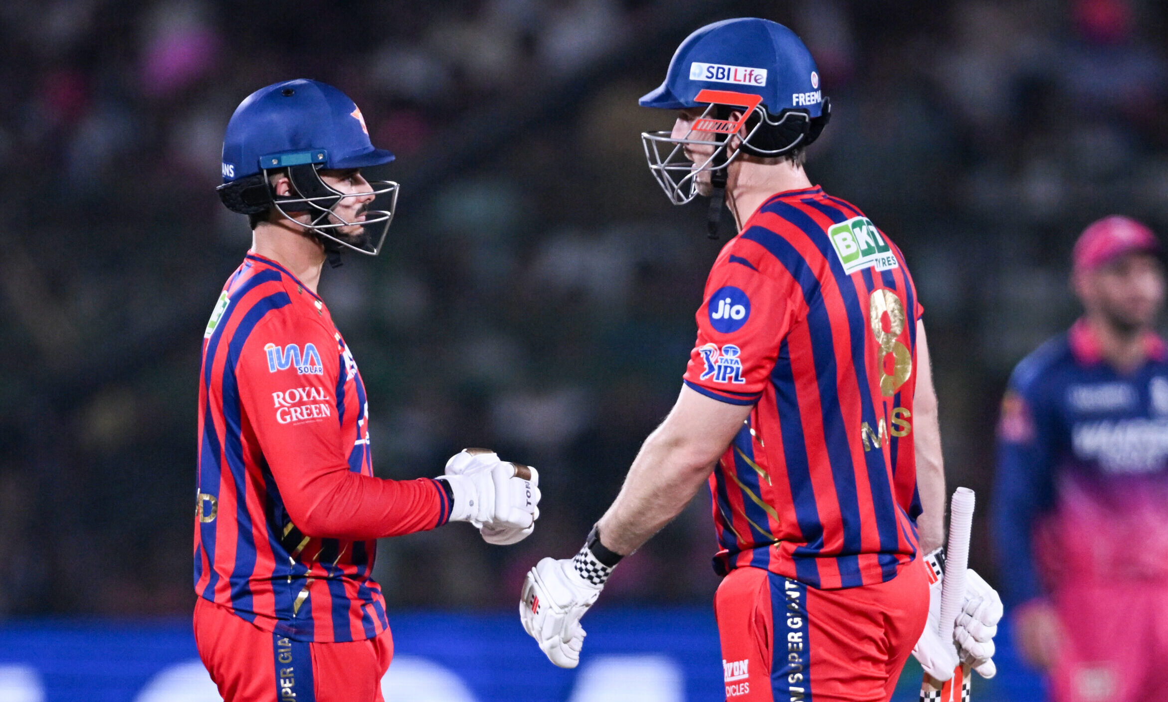 Jaipur: Lucknow Super Giants' Abdul Samad and Mitchell Marsh during the Indian Premier League (IPL) 2026 match between Rajasthan Royals and Lucknow Super Giants at the Sawai Mansingh Stadium in Jaipur on Tuesday, May 19, 2026. (Photo: IANS/Biplab Banerjee)