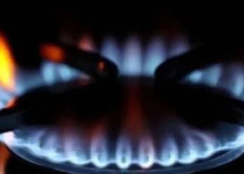 Gas