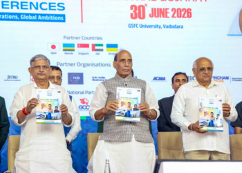 Vadodara: Defence Minister Rajnath Singh with Gujarat Chief Minister Bhupendra Patel during the valedictory session of the 4th Vibrant Gujarat Regional Conference (VGRC) for Central Gujarat in Vadodara, Gujarat, on Tuesday, June 30, 2026. (Photo: IANS/X/@SpokespersonMoD)