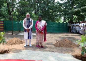 Prez Murmu, PM Modi