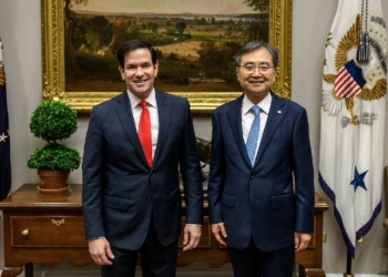 South Korean, US FMs
